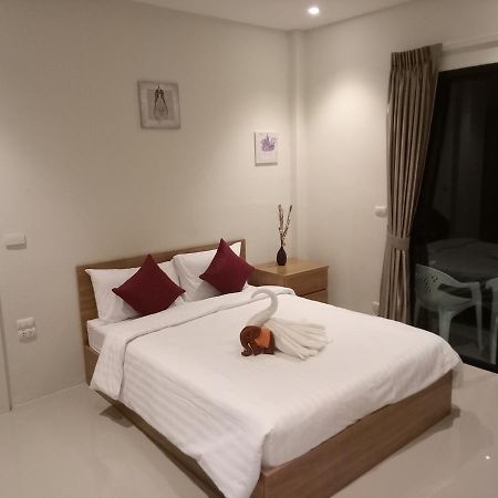 Baan Phunwanna Villa Kata Beach  Exteriör bild